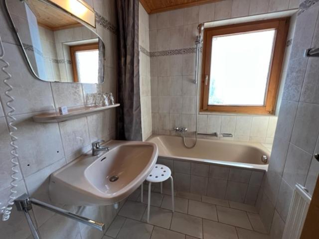 Gasthof Zum Lendwirt Westendorf Ngoại thất bức ảnh
