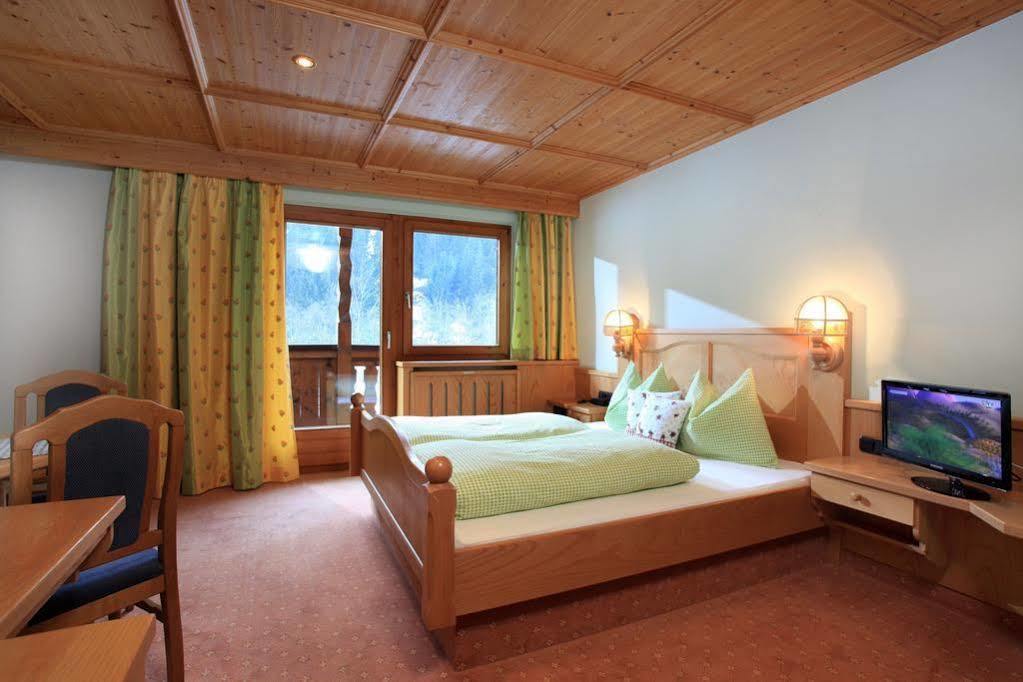 Gasthof Zum Lendwirt Westendorf Ngoại thất bức ảnh