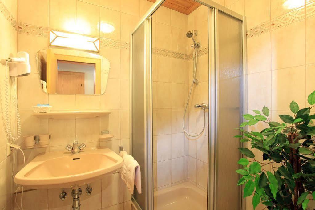 Gasthof Zum Lendwirt Westendorf Ngoại thất bức ảnh